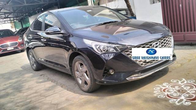 https://images10.gaadi.com/usedcar_image/4305167/original/processed_b84c8465375013ce921b8f0f2ce96766.jpg?imwidth=6400