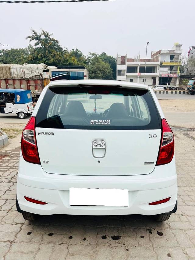 https://images10.gaadi.com/usedcar_image/4305172/original/processed_4518a291d97abaebafe0af4a7fe56bfd.jpg?imwidth=6401