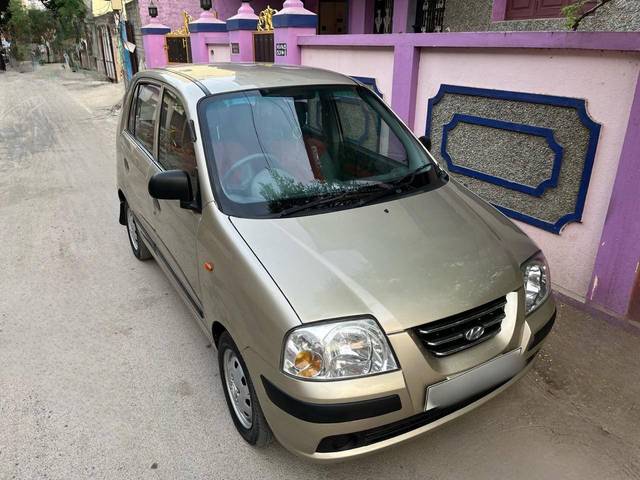 https://images10.gaadi.com/usedcar_image/4305189/original/processed_d9e11be723d1694e1c7cc5f67dfd70f7.jpg?imwidth=6400