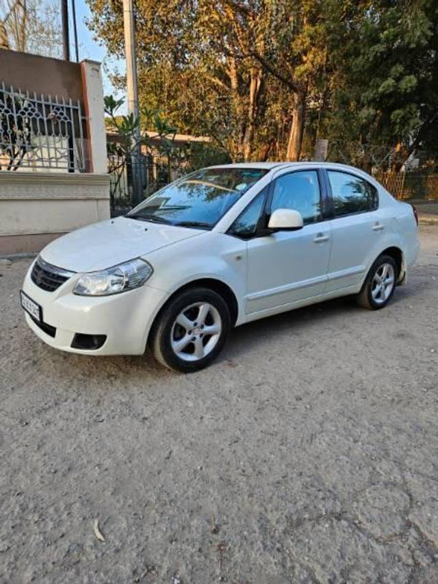 https://images10.gaadi.com/usedcar_image/4305224/original/processed_59634941-d89e-43db-939f-e8399a60dd95.jpg?imwidth=6400