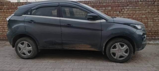 https://images10.gaadi.com/usedcar_image/4305297/original/processed_7c7818fd-0777-4008-8273-5bf7ef895c19.jpg?imwidth=6401