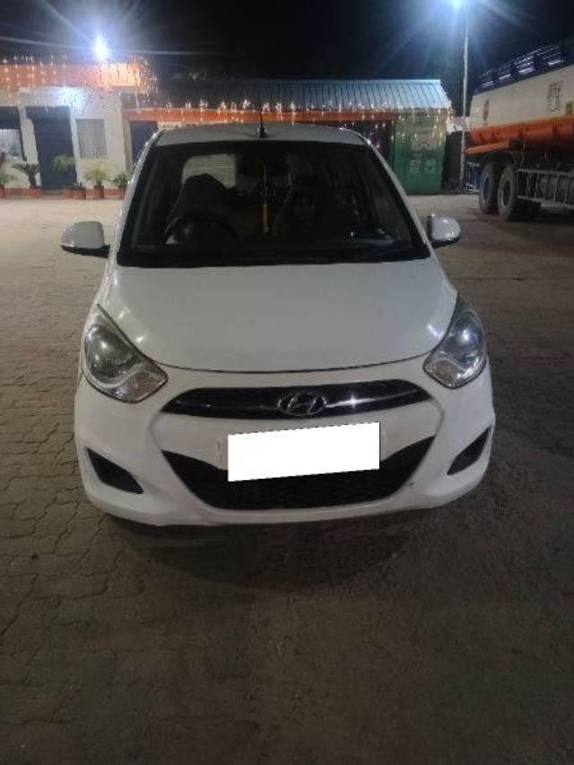 https://images10.gaadi.com/usedcar_image/4305298/original/processed_6d3d0bf2-0d12-4704-a64f-925a0891e23f.jpg?imwidth=6402