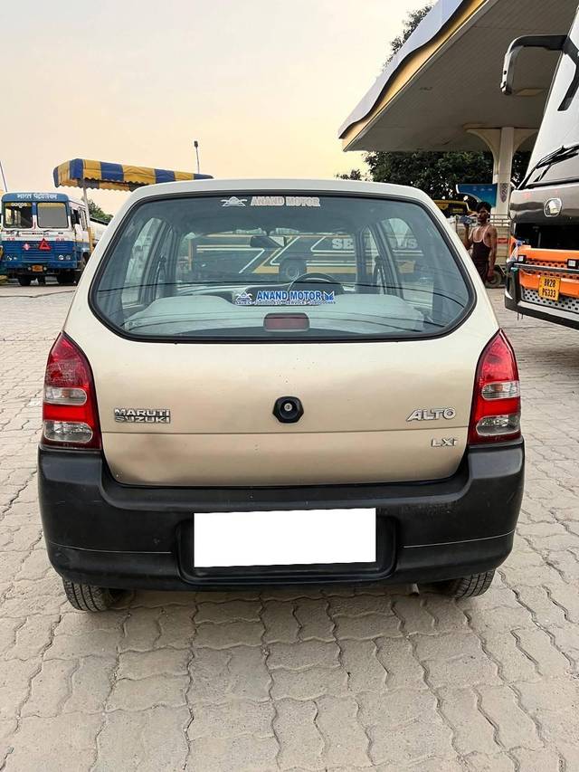 https://images10.gaadi.com/usedcar_image/4305320/original/processed_2c5612dbe13f5af823e9ffe48d2e5c31.jpg?imwidth=6401