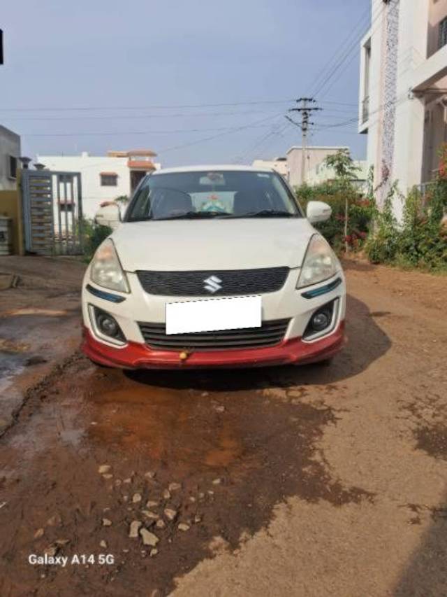 https://images10.gaadi.com/usedcar_image/4305349/original/processed_c3f9d2ca-5ce3-4b89-98c4-f67bbb2591fb.jpg?imwidth=6400