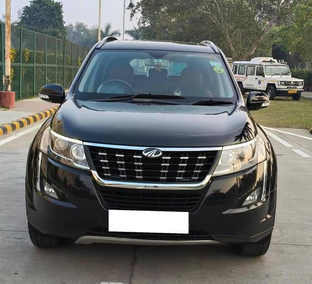 https://images10.gaadi.com/usedcar_image/4305383/original/processed_2ba046665f8398c9cf8c4f261448e2d0.jpg?imwidth=6400