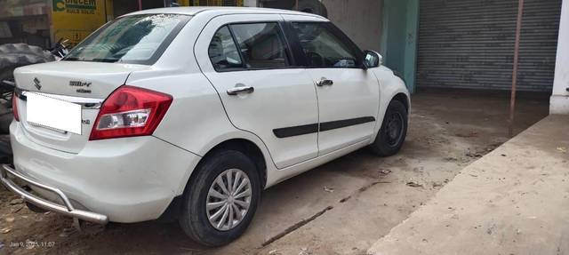 https://images10.gaadi.com/usedcar_image/4305400/original/processed_093feaaa-1d02-4e61-b527-a7d03d93d51a.jpg?imwidth=6401