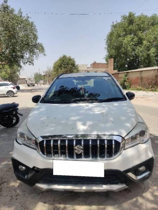 https://images10.gaadi.com/usedcar_image/4305402/original/processed_aa57762c-198b-451b-bc63-e025acf70606.jpg?imwidth=6400