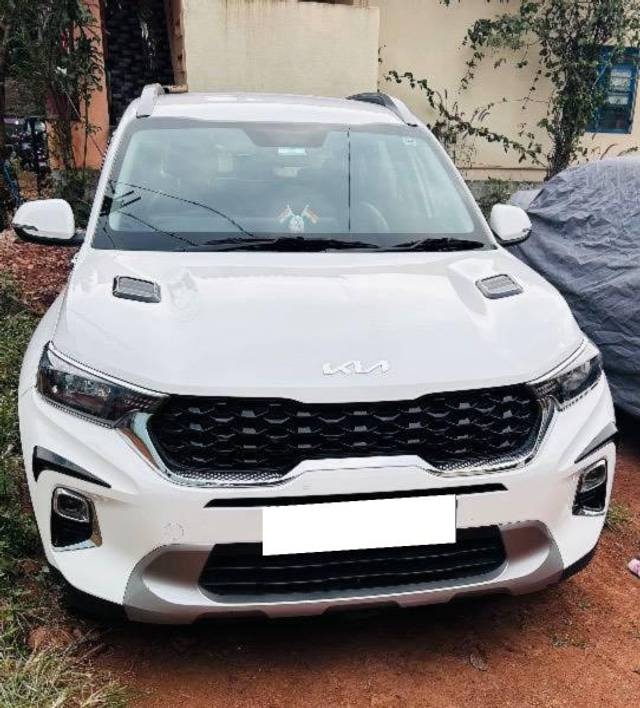 https://images10.gaadi.com/usedcar_image/4305432/original/processed_3e27dd5c-8d65-4f4b-a57c-d7b3bdd31b20.jpg?imwidth=6400