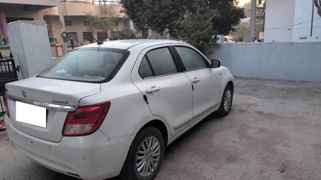 https://images10.gaadi.com/usedcar_image/4305439/original/processed_49c47da8-53df-440d-afb1-e771f53fd091.jpg?imwidth=6401