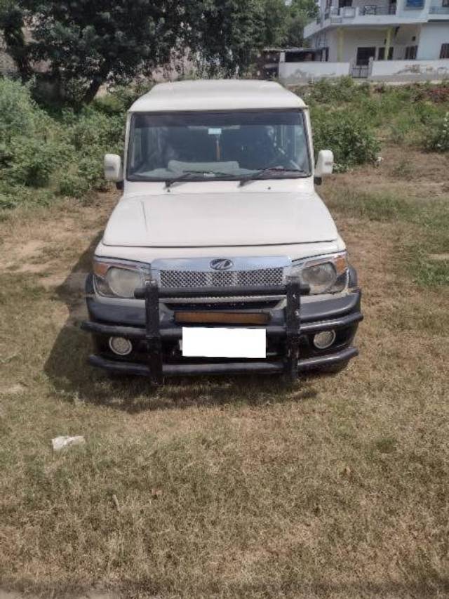 https://images10.gaadi.com/usedcar_image/4305442/original/processed_90dbaf53-816b-4d8f-98b6-b84ba093640e.jpg?imwidth=6400