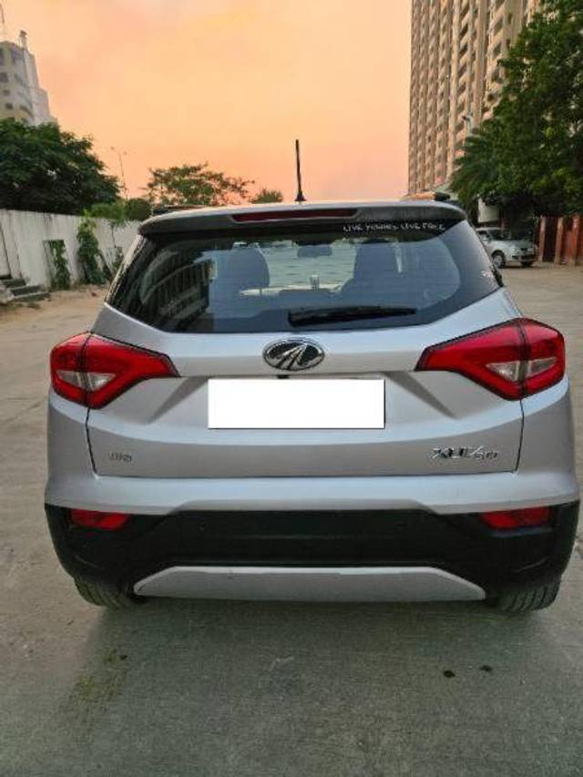 https://images10.gaadi.com/usedcar_image/4305474/original/81e1b7acab18691041a680e010368cc6.jpg?imwidth=6401