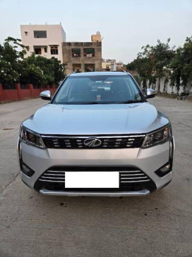 https://images10.gaadi.com/usedcar_image/4305474/original/8705649049b41e085f2d060104a170aa.jpg?imwidth=6400