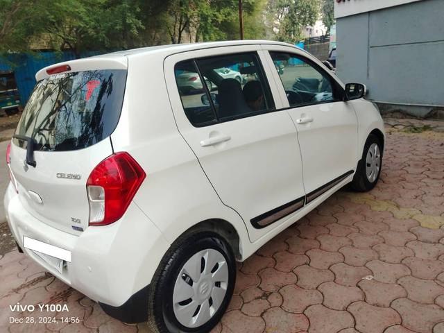 https://images10.gaadi.com/usedcar_image/4305506/original/processed_14dc8c7530f6d5a1d79cb2ab5c27a12e.jpg?imwidth=6401