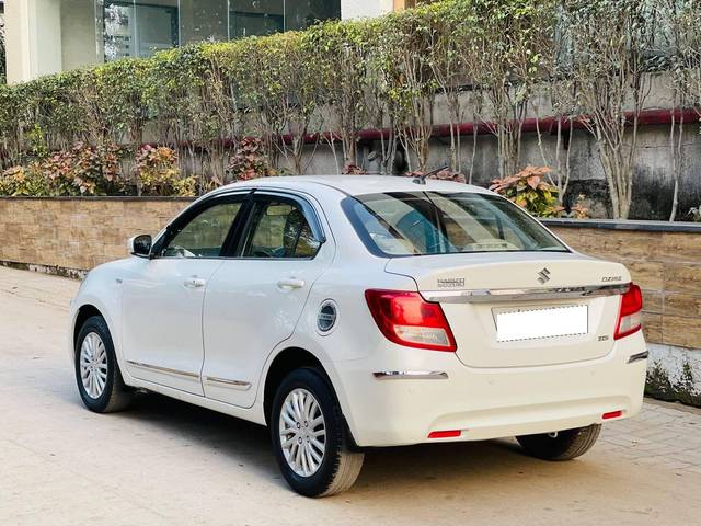 https://images10.gaadi.com/usedcar_image/4305529/original/processed_d998dea23fea59ac4949351922f18dea.jpg?imwidth=6402