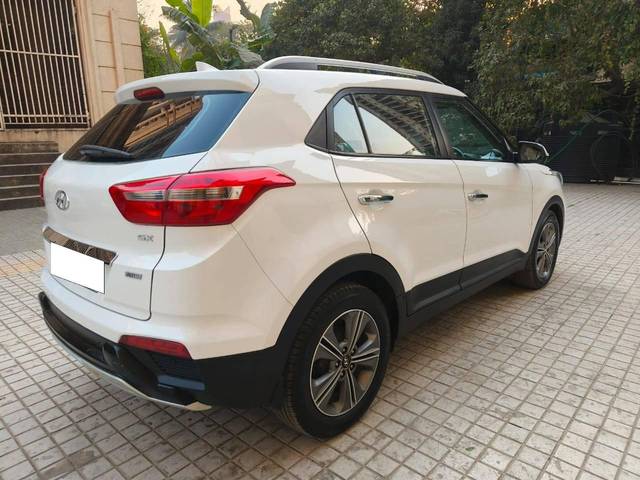 https://images10.gaadi.com/usedcar_image/4305626/original/processed_3c668393f8df19407ffe9ebef92af0ac.jpg?imwidth=6402