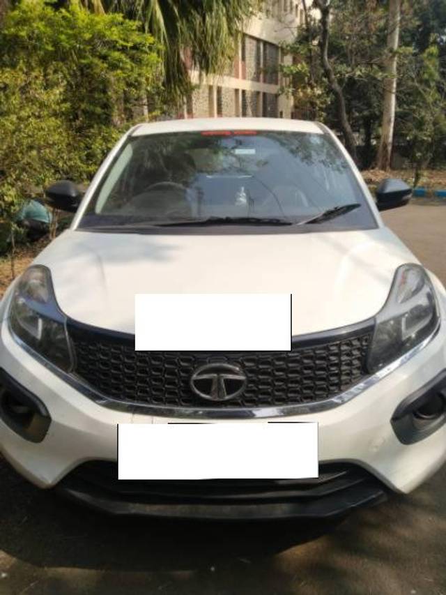 https://images10.gaadi.com/usedcar_image/4305667/original/processed_0b5a507d-7d1e-482e-a0ae-220601a821ba.jpg?imwidth=6402