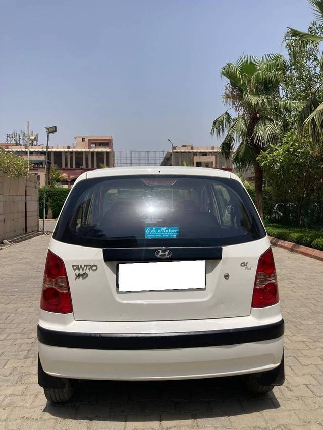 https://images10.gaadi.com/usedcar_image/4305693/original/processed_cbf1b4faa2e3a986184ac42e3a32b796.jpg?imwidth=6402