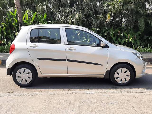 https://images10.gaadi.com/usedcar_image/4305716/original/processed_f8810554ddae16394345541bc4c054e3.jpg?imwidth=6401