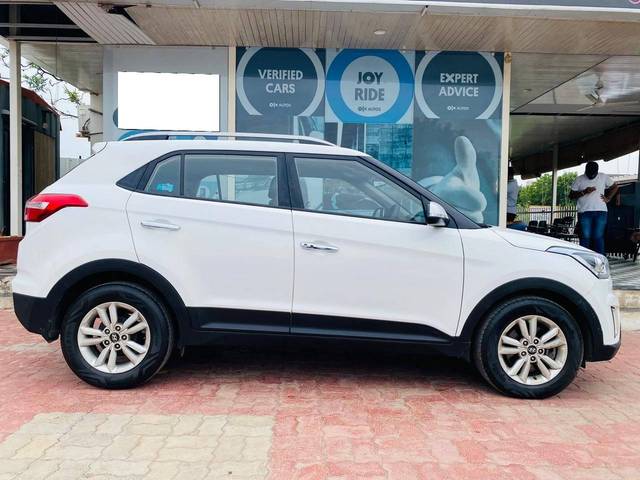 https://images10.gaadi.com/usedcar_image/4305773/original/processed_7c294f97fb907dcc37c55afb446a2317.jpg?imwidth=6401