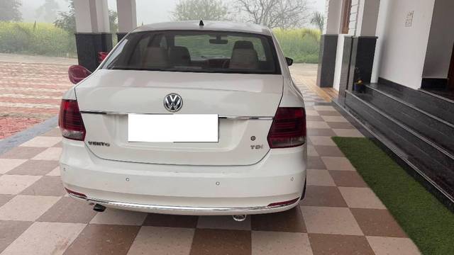 https://images10.gaadi.com/usedcar_image/4305796/original/processed_69aa7c4b-0f55-4420-8a63-06655992d93c.jpeg?imwidth=6401