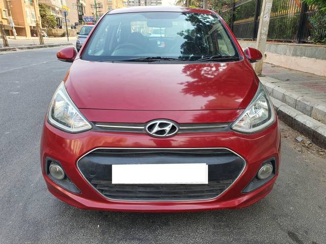 https://images10.gaadi.com/usedcar_image/4305920/original/processed_66175b3c32361dff6937615df53d713b.jpg?imwidth=6402