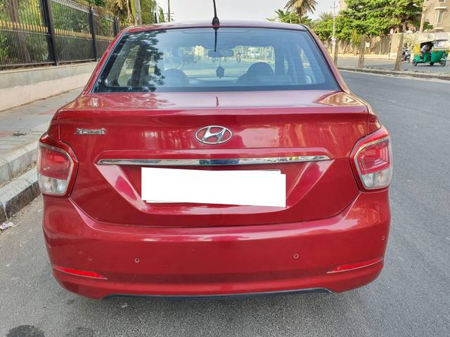 https://images10.gaadi.com/usedcar_image/4305920/original/processed_ce191b470ec3954a38d07c4f47d5f6a3.jpg?imwidth=6401