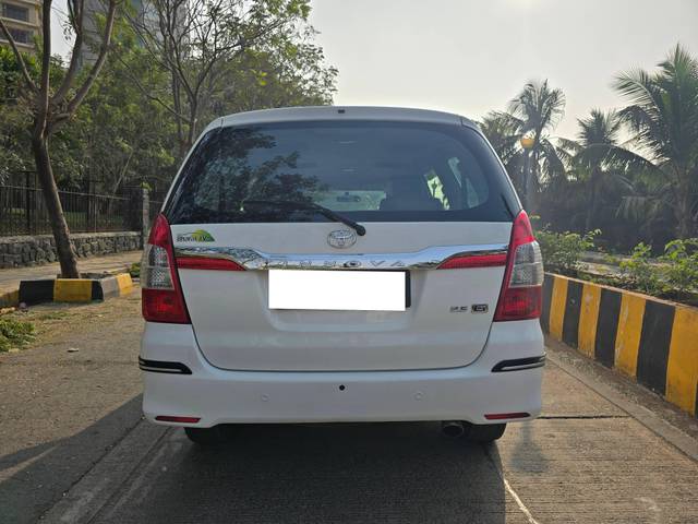 https://images10.gaadi.com/usedcar_image/4305965/original/processed_02aea47e3316f26a88314e22b48638db.jpg?imwidth=6402