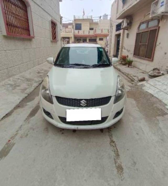 https://images10.gaadi.com/usedcar_image/4305991/original/processed_6850c2d7-7164-4dff-b969-ad32c3640c44.jpg?imwidth=6400