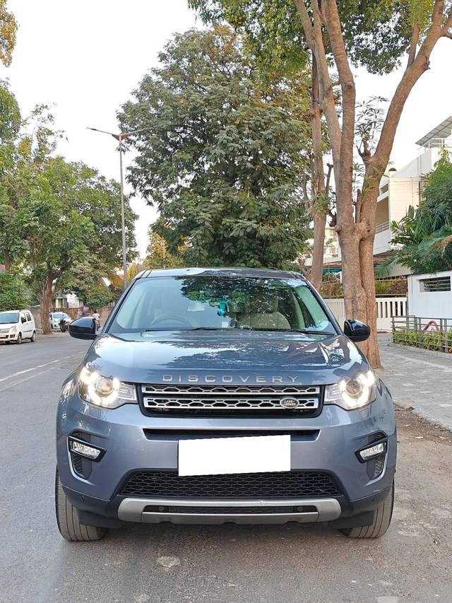 https://images10.gaadi.com/usedcar_image/4306001/original/processed_c061da166b98139ebe3eda46fdc273f2.jpg?imwidth=6402