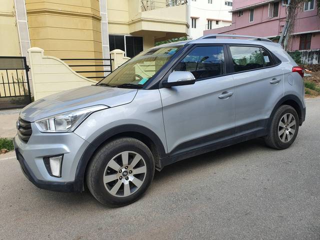 https://images10.gaadi.com/usedcar_image/4306012/original/processed_1c16054a4bc129870d39ec83d2872655.jpg?imwidth=6401