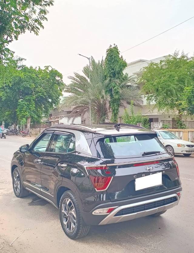 https://images10.gaadi.com/usedcar_image/4306013/original/processed_6013ace435613e745bb9e4336f2a52f1.jpg?imwidth=6400