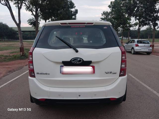 https://images10.gaadi.com/usedcar_image/4306147/original/processed_25319c5ebb8813fee9243c6a4bc60796.jpg?imwidth=6401