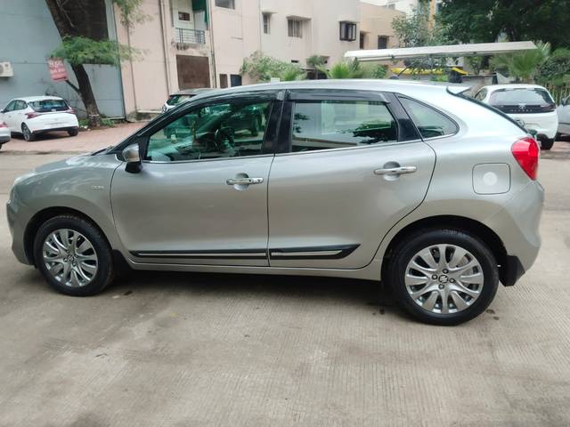 https://images10.gaadi.com/usedcar_image/4306289/original/b45f67ebbb41b13acb7d67d1c8283546.jpg?imwidth=6402