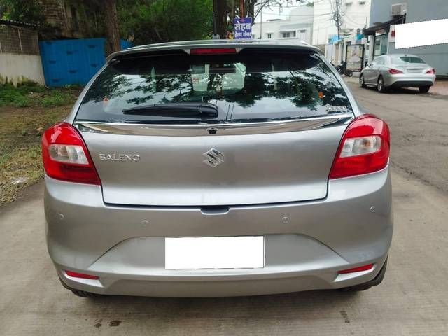 https://images10.gaadi.com/usedcar_image/4306289/original/processed_74b1ab3f44924ad88305f2d5c2caa055.jpg?imwidth=6402