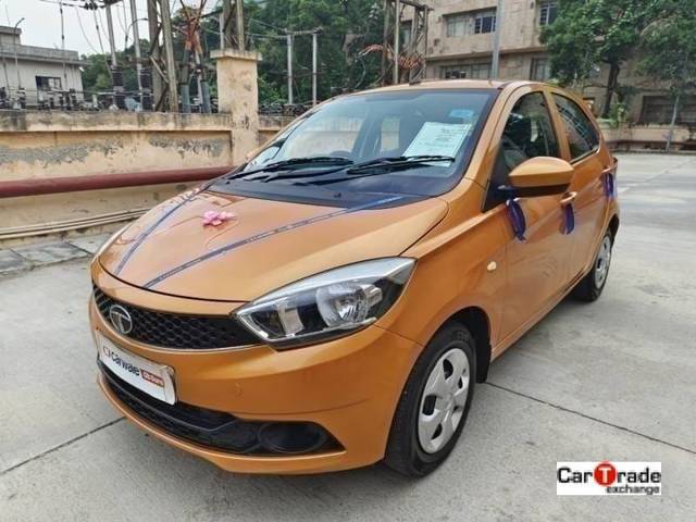 https://images10.gaadi.com/usedcar_image/4306292/original/e77d9a06c3ccbc946188f52f2652b737.jpg?imwidth=6402