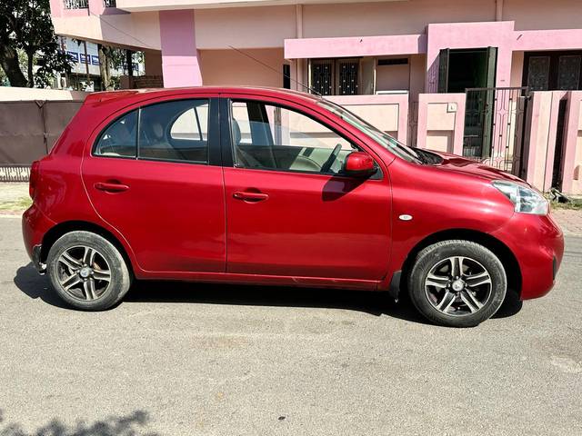 https://images10.gaadi.com/usedcar_image/4306304/original/540e08ab1f7b8751142f1ae65be3a3fc.jpg?imwidth=6401