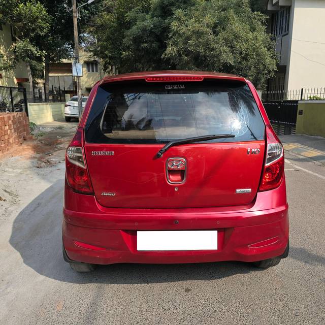 https://images10.gaadi.com/usedcar_image/4306362/original/processed_3a072da895cd6d7166b1aab9a26de7c7.jpg?imwidth=6401