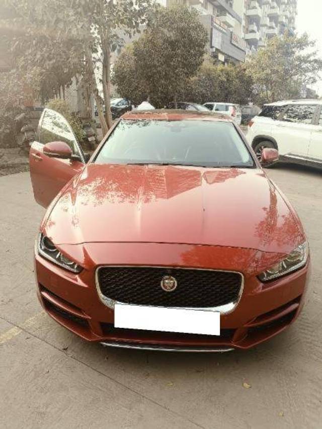 https://images10.gaadi.com/usedcar_image/4306394/original/798ddd04b88c9b4807bb66a7d7638d88.jpg?imwidth=6400