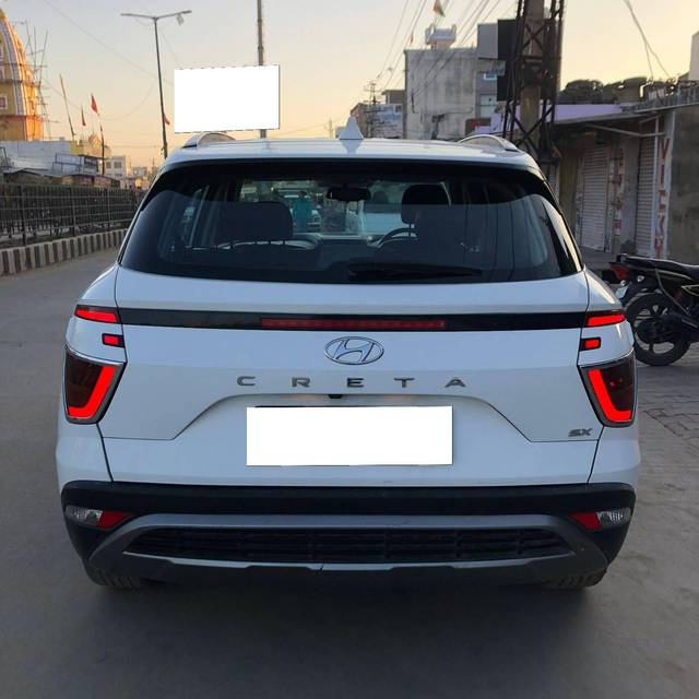 https://images10.gaadi.com/usedcar_image/4306437/original/processed_a5333a3450ba02815720596c5f99fbe5.jpg?imwidth=6401