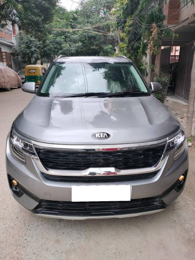 https://images10.gaadi.com/usedcar_image/4306507/original/processed_8538e43a8b8a93a63d9c5c0de294ca63.jpg?imwidth=6400