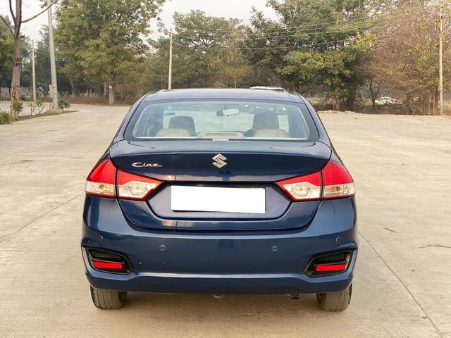 https://images10.gaadi.com/usedcar_image/4306577/original/processed_51eed725cbf8e22da5ba087421d5e424.jpg?imwidth=6402