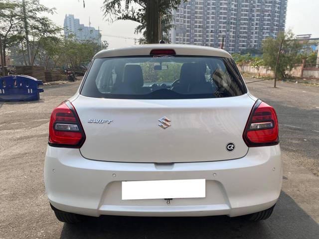 https://images10.gaadi.com/usedcar_image/4306629/original/processed_69c9105b39012d1428f4ccacba81df47.jpg?imwidth=6402