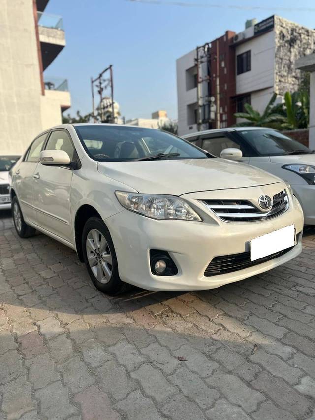 https://images10.gaadi.com/usedcar_image/4306888/original/processed_2a8b17ca860b269922842bdb8d9acdcb.jpg?imwidth=6400