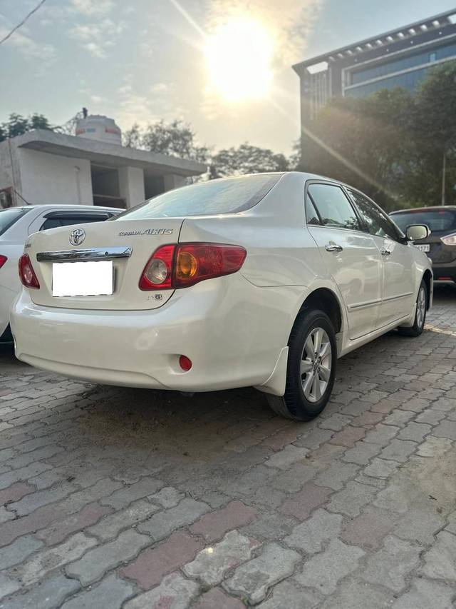 https://images10.gaadi.com/usedcar_image/4306888/original/processed_3dedaa06e1e9f428ab374f90b22610f5.jpg?imwidth=6401