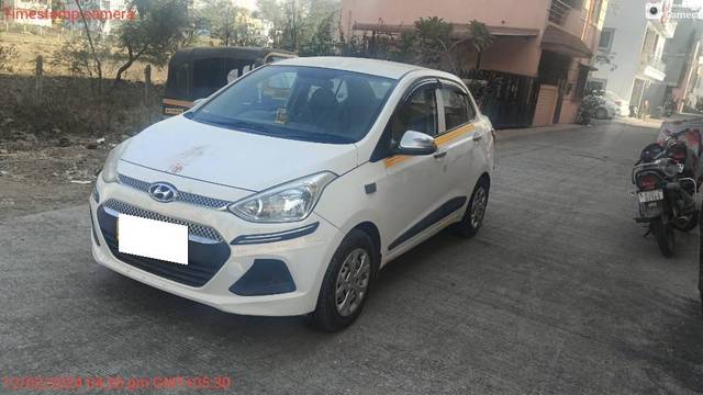 https://images10.gaadi.com/usedcar_image/4306965/original/processed_5db2d13a-83fa-47d0-80d2-c23a6d29db71.jpg?imwidth=6402