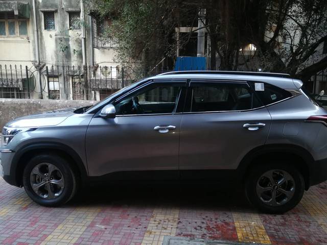 https://images10.gaadi.com/usedcar_image/4307025/original/aa362e0d3e73722cc3233f55a3dad61f.jpg?imwidth=6402