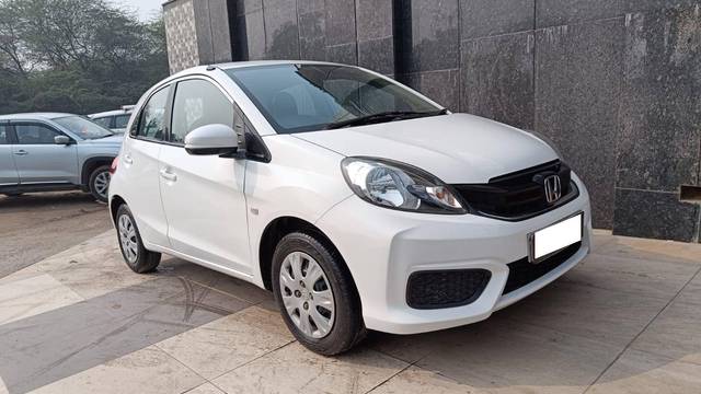 https://images10.gaadi.com/usedcar_image/4307128/original/processed_43fdfe70682d43a926b0afc06c89beac.jpg?imwidth=6400