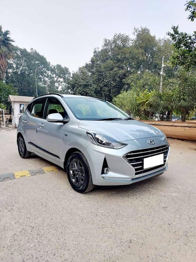 https://images10.gaadi.com/usedcar_image/4307164/original/processed_3b985a919ff0f821038996a49c5c7d94.jpg?imwidth=6400