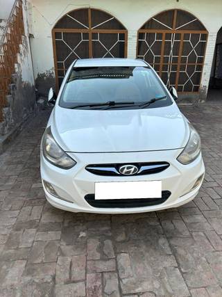 Hyundai Verna 2011-2015 Hyundai Verna 1.4 CRDi