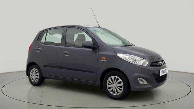 https://images10.gaadi.com/usedcar_image/4307175/original/efbd552e400cb115beae34046e5f0733.jpg?imwidth=6400